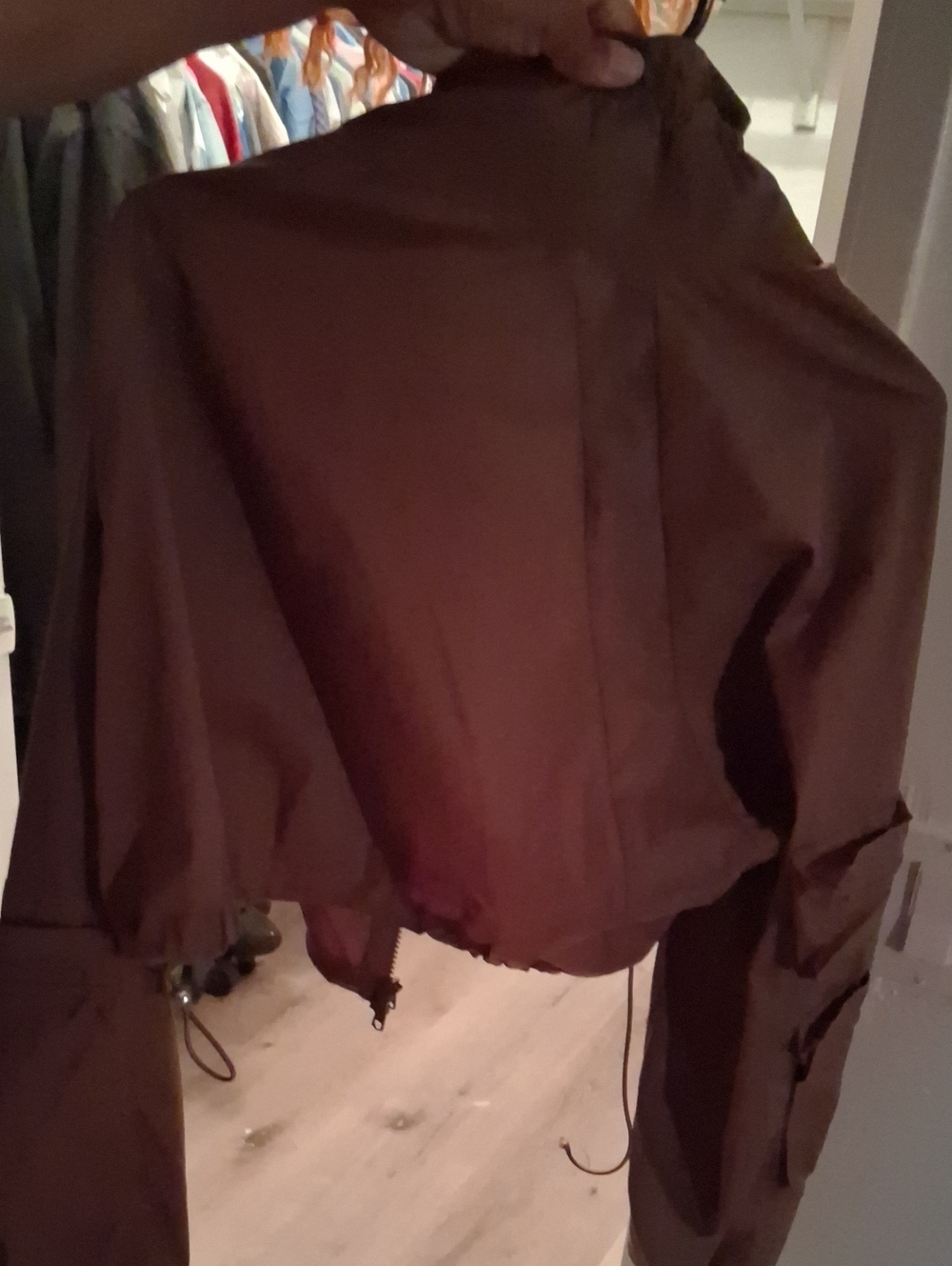 Womens Cropped Drawstring Jacket - - Picture 5 of 6